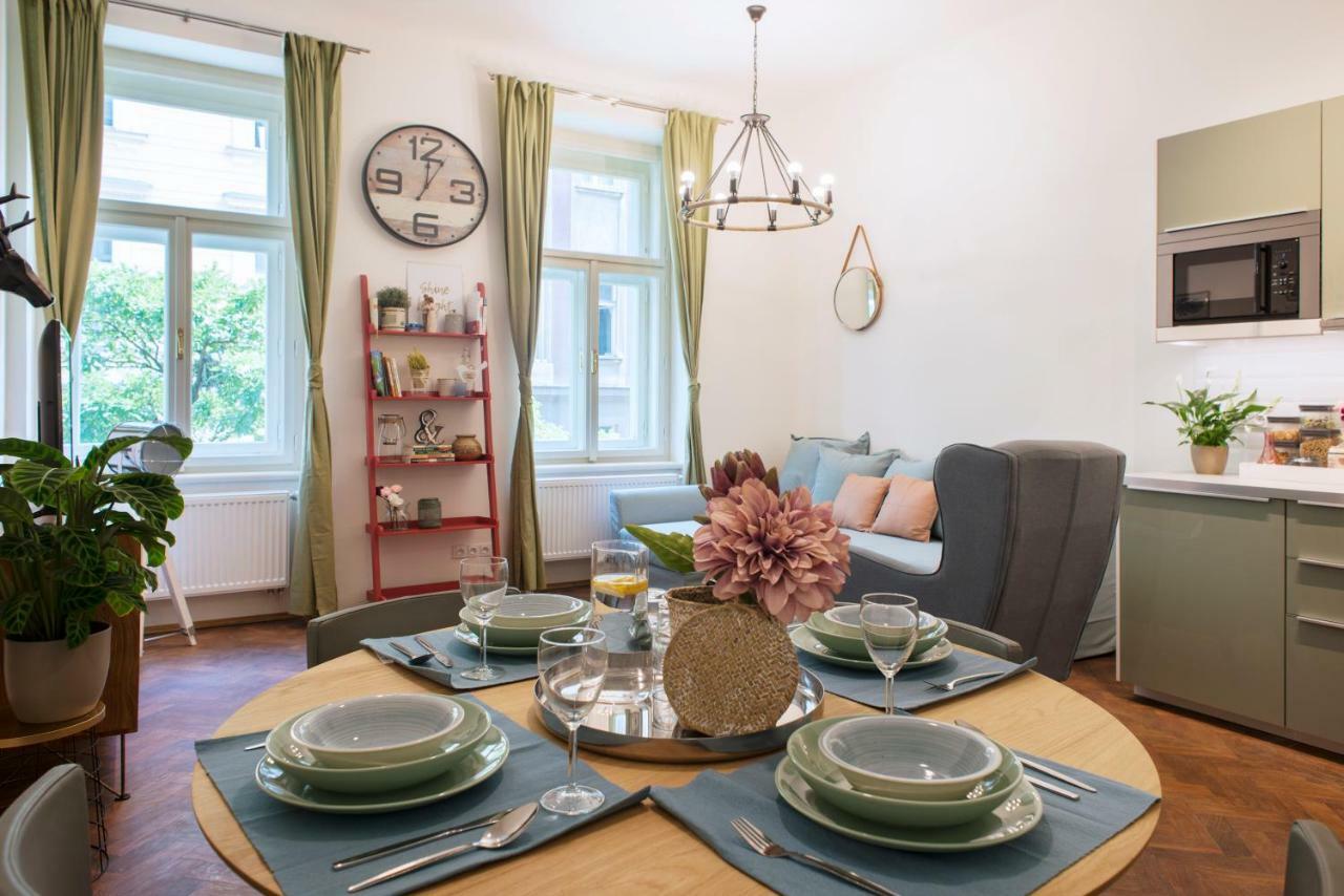 プラハKent Ridge Loftアパートメント エクステリア 写真